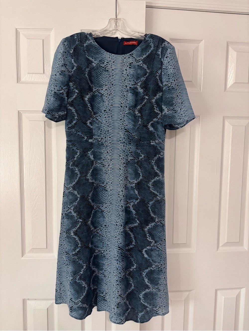 Altuzarra size 42 women’s Snake-Print Short Sleeve Dress